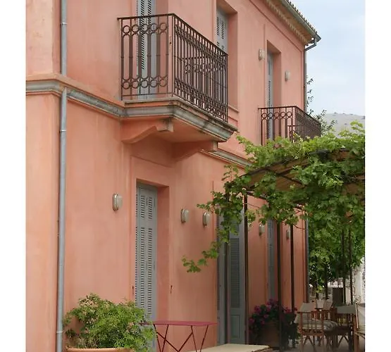 Villa Daphni *