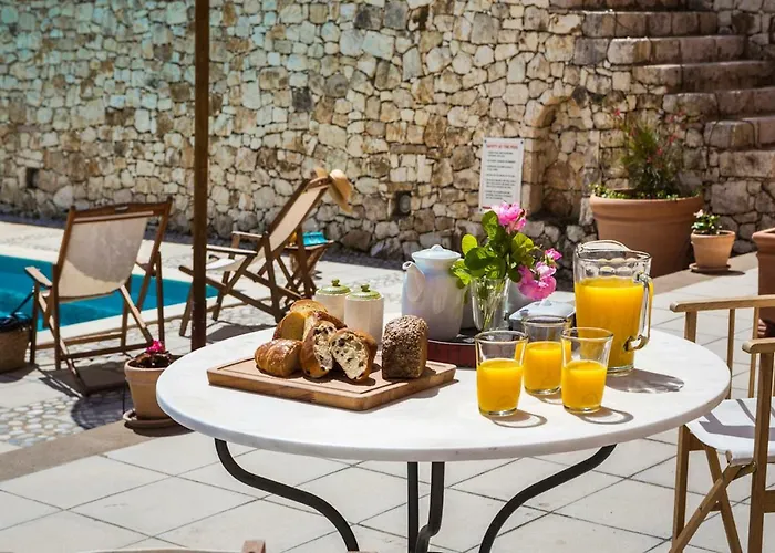 Villa Daphni Agia Efimia