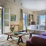 Villa Daphni Agia Efimia