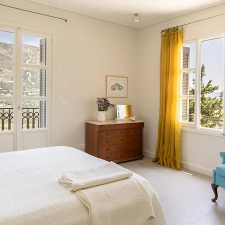 Villa Daphni *