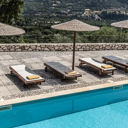 Villa Daphni Agia Efimia
