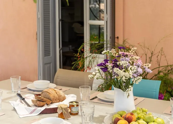 Daphni * Agia Efimia