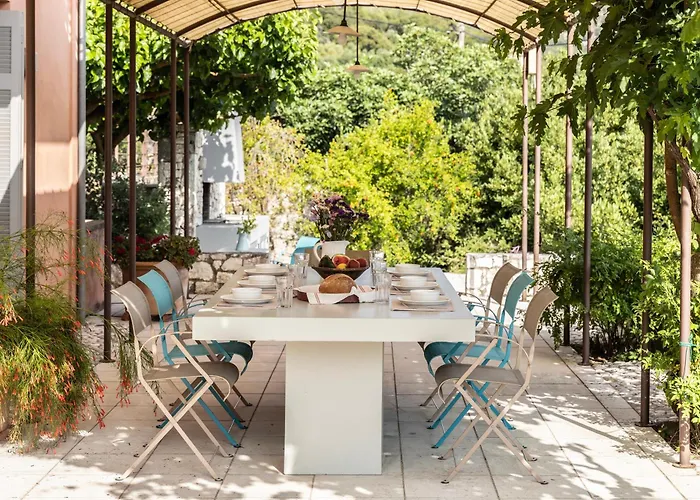 Daphni Villa Agia Efimia