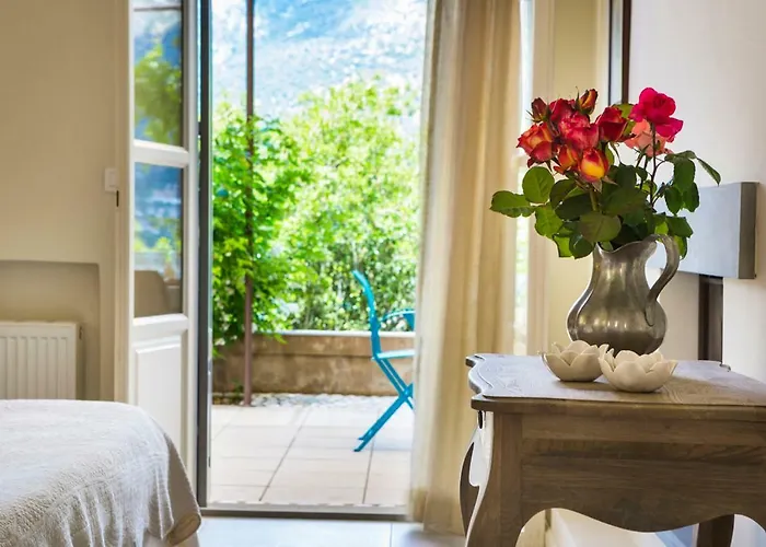 Daphni * Agia Efimia