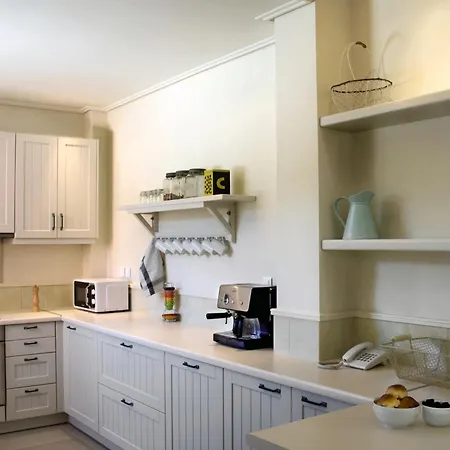 Villa Daphni *
